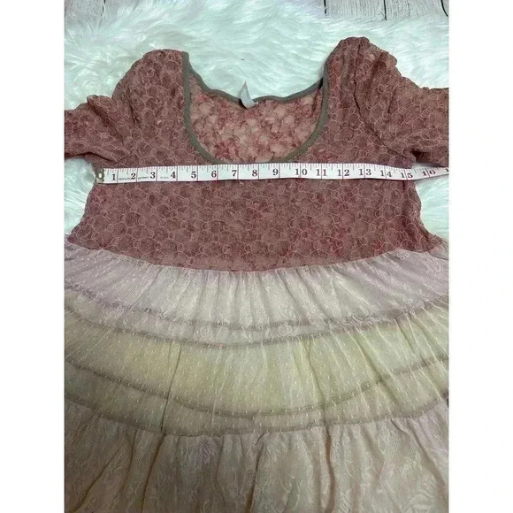 Free People Lace Tulle Scoop Neck Blouse Blush Pink Color Size S - Picture 6 of 7